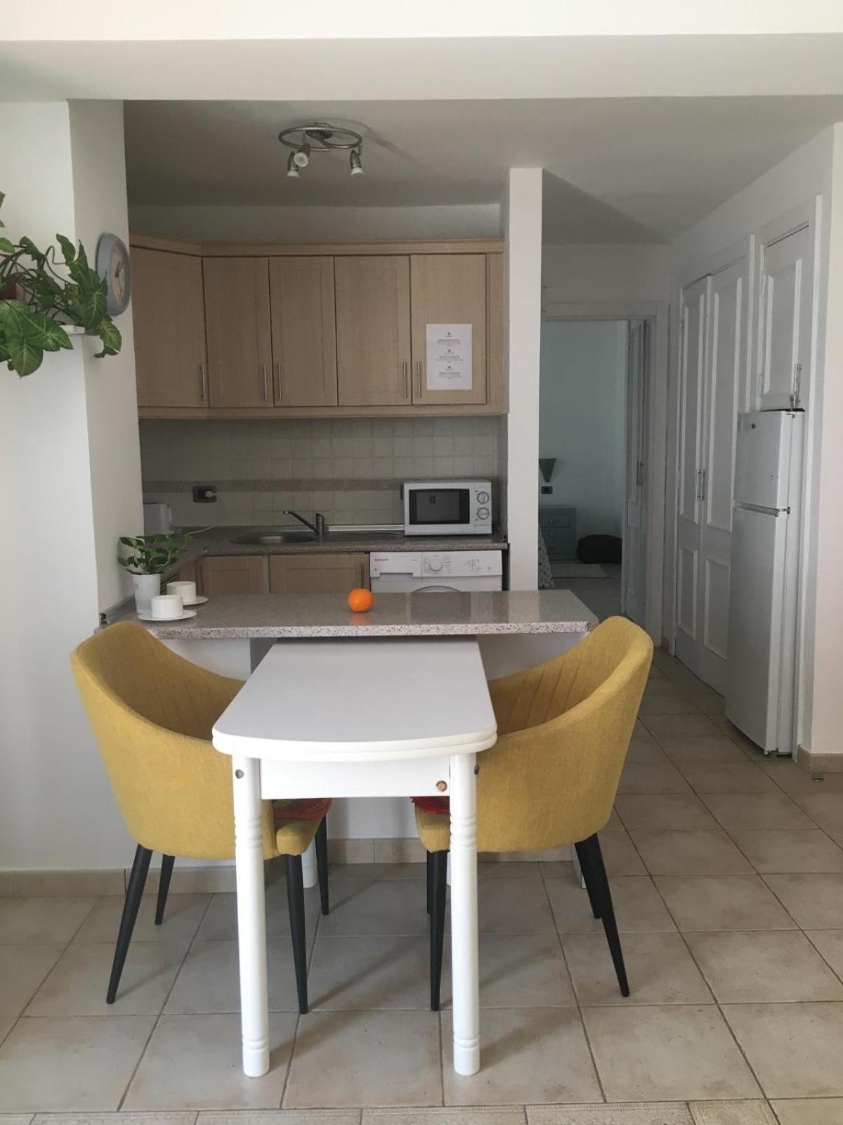 Apartamento Familiar Con Piscina Con Wi Fi En Los Cristianos Los Cristianos  Exterior foto